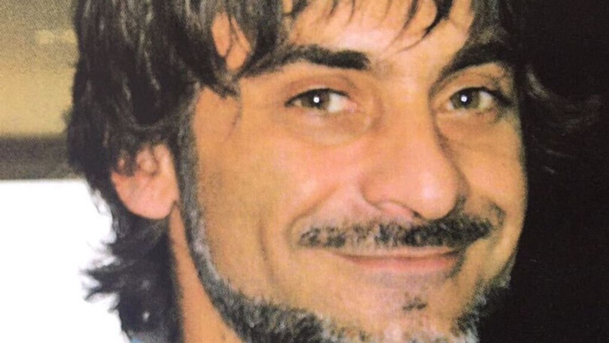 La madre de Iván, diagnosticado de ELA, celebra la ley de la eutanasia: "Él no quería morir, lo que no quería era vivir así" La madre de Iván, diagnosticado de ELA, celebra la ley de la eutanasia: "Él no quería morir, lo que no quería era vivir así"