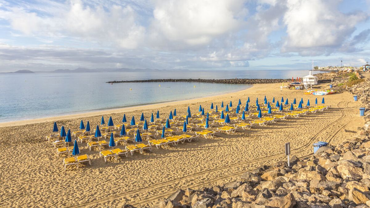 Canarias espera que desde el 15 de julio los británicos vacunados no tengan que hacer cuarentena al volver a su país