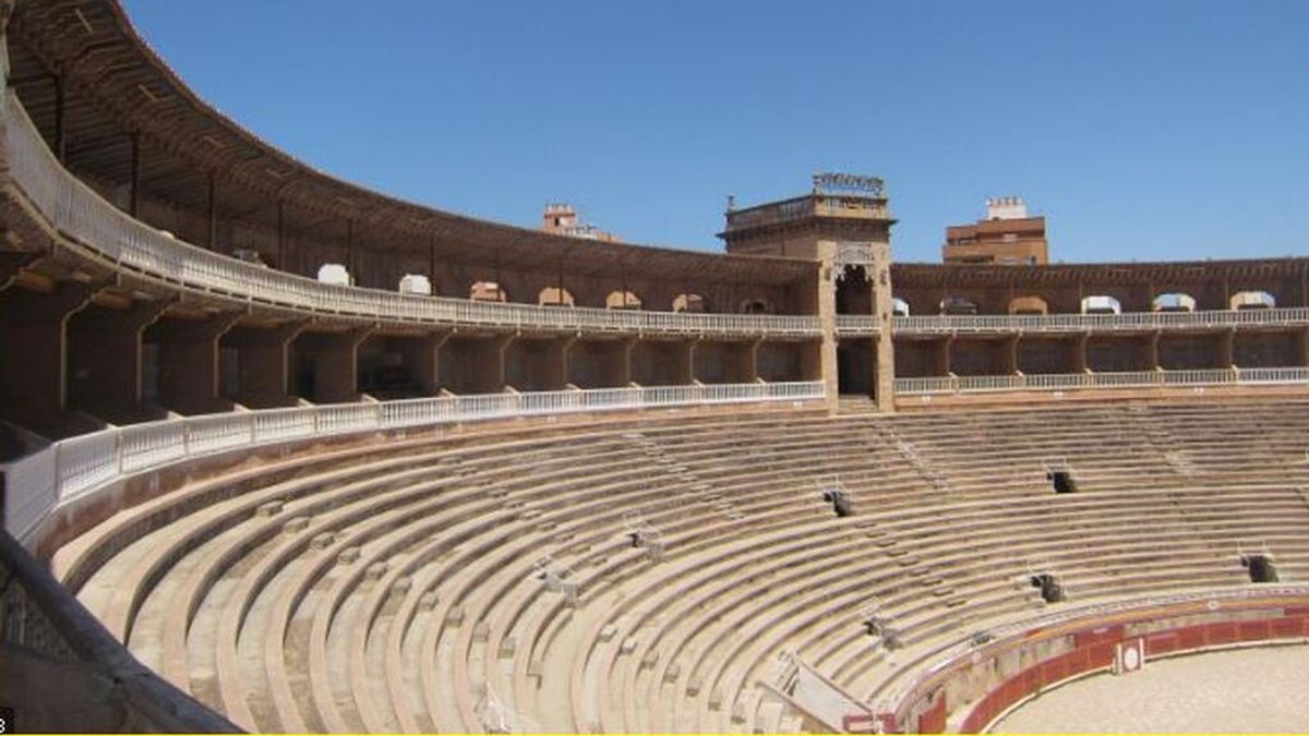 Expedientan a un concierto de Reggaetón e investigan nueve hoteles por los brotes asociados al fin de curso en Mallorca Expedientan a un concierto de Reggaetón e investigan nueve hoteles por los brotes asociados al fin de curso en Mallorca