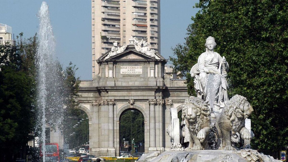 25 rutas exclusivas para conocer todos los secretos de Madrid 25 rutas exclusivas para conocer todos los secretos de Madrid