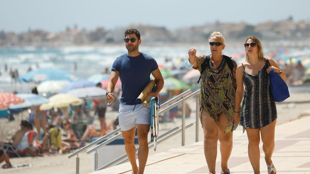 Los españoles viven el primer día sin mascarilla en el exterior desde que se impusiese su uso