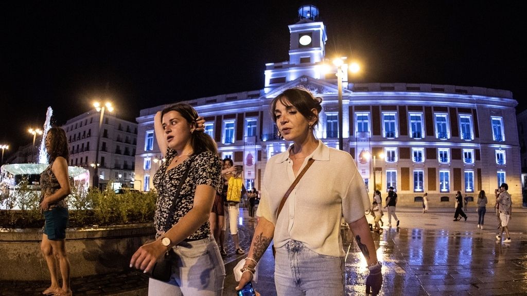 Los españoles viven el primer día sin mascarilla en el exterior desde que se impusiese su uso