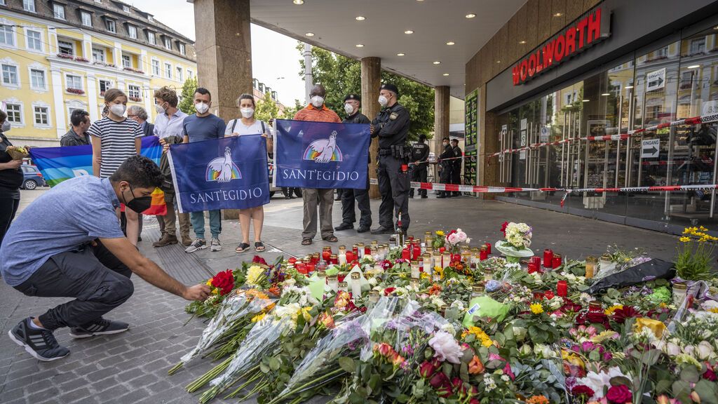 La Policía confirma que las tres fallecidas del ataque de Wurzburgo eran mujeres La Policía confirma que las tres fallecidas del ataque de Wurzburgo eran mujeres