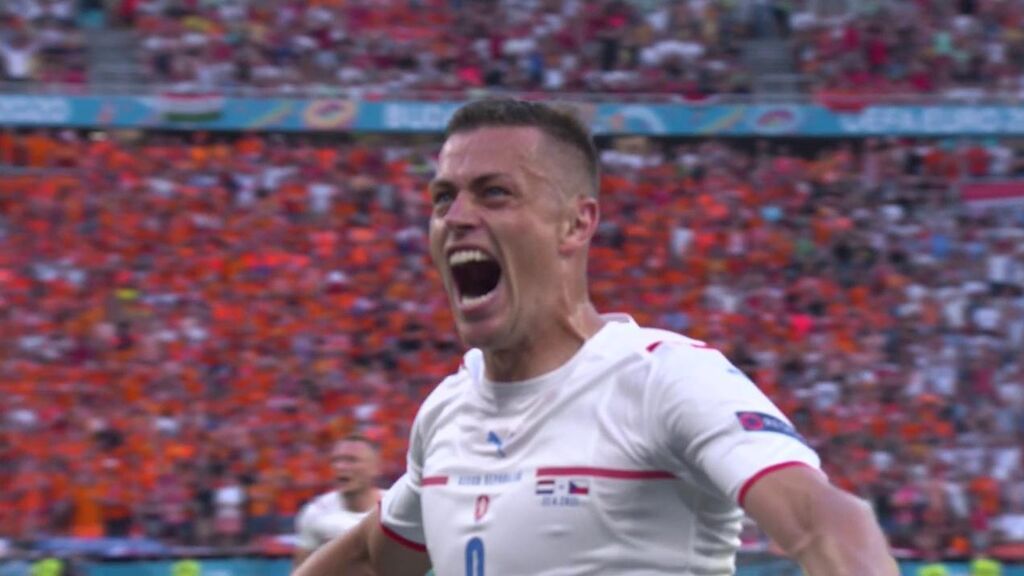 Gol de Tomas Holes frente a Países Bajos en los octavos de final de la Euro 2020