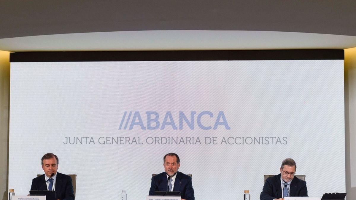 Economía/Finanzas.- La junta general de accionistas de Abanca respalda la gestión social y financiera de 2020