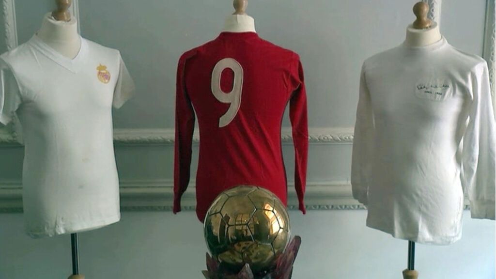 Sale a subasta una colección de trofeos y recuerdos de Di Stefano valorada en casi un millón de euros