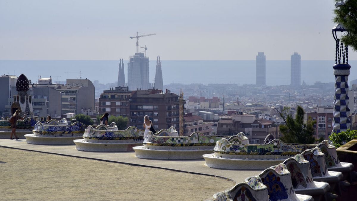Agresión homófoba de diez personas a un hombre en el Park Güell de Barcelona Agresión homófoba de diez personas a un hombre en el Park Güell de Barcelona