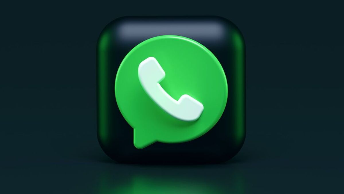 Truco para tener Whatsapp siempre disponible. Así puedes usar WhatsApp en dos móviles a la vez con su versión web