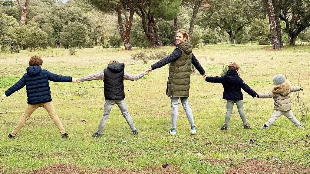 Así es la familia de Manuel Martos y de Amelia Bono