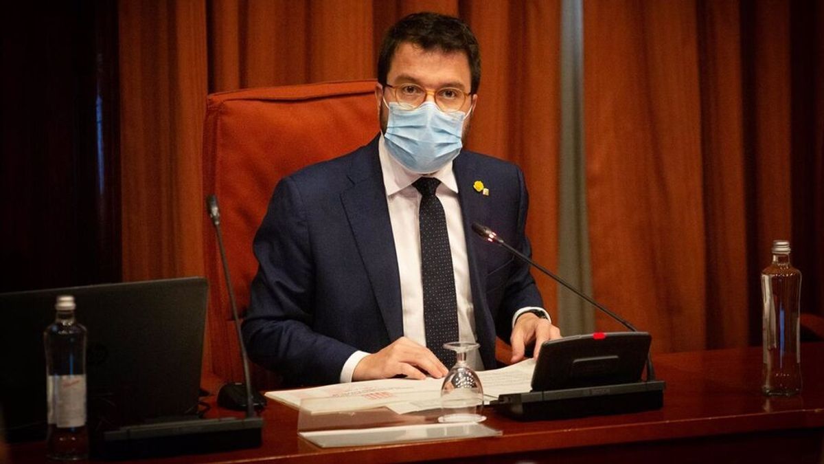 Aragonès impulsará el Acuerdo Nacional por la Amnistía y la Autodeterminación para conseguir consenso en la mesa de diálogo Aragonès impulsará el Acuerdo Nacional por la Amnistía y la Autodeterminación para conseguir consenso en la mesa de diálogo