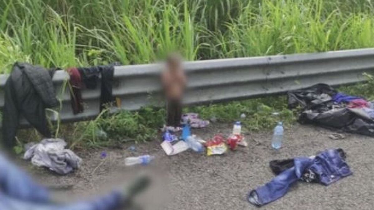 México busca a los familiares de un niño de dos años abandonado de camino a EE.UU. México busca a los familiares de un niño de dos años abandonado de camino a EE.UU.
