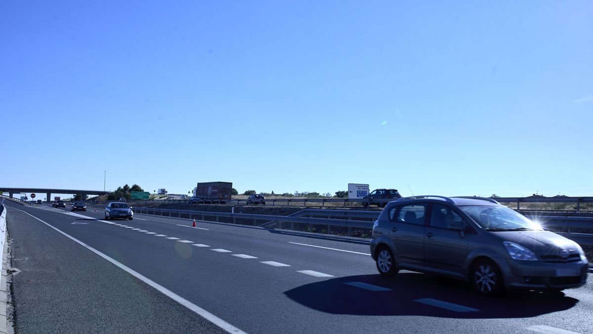Tráfico.- Normalizada la situación en las carreteras aunque continúan las retenciones en la Comunidad Valenciana