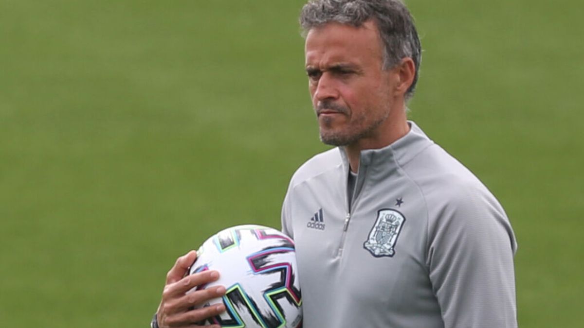 Luis Enrique avisa del peligro de Suiza: "Es de las mejores selecciones como bloque" Luis Enrique avisa del peligro de Suiza: "Es de las mejores selecciones como bloque"
