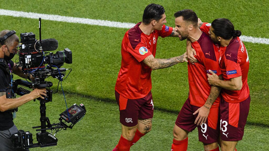 ¿Cómo juega Suiza? Así es la rival de España en cuartos de final