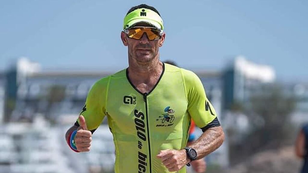 Moisés Hernández, a por su decimotercer Ironman a los 49 años: "Cada vez que cruzo la meta me digo 'nunca más'"