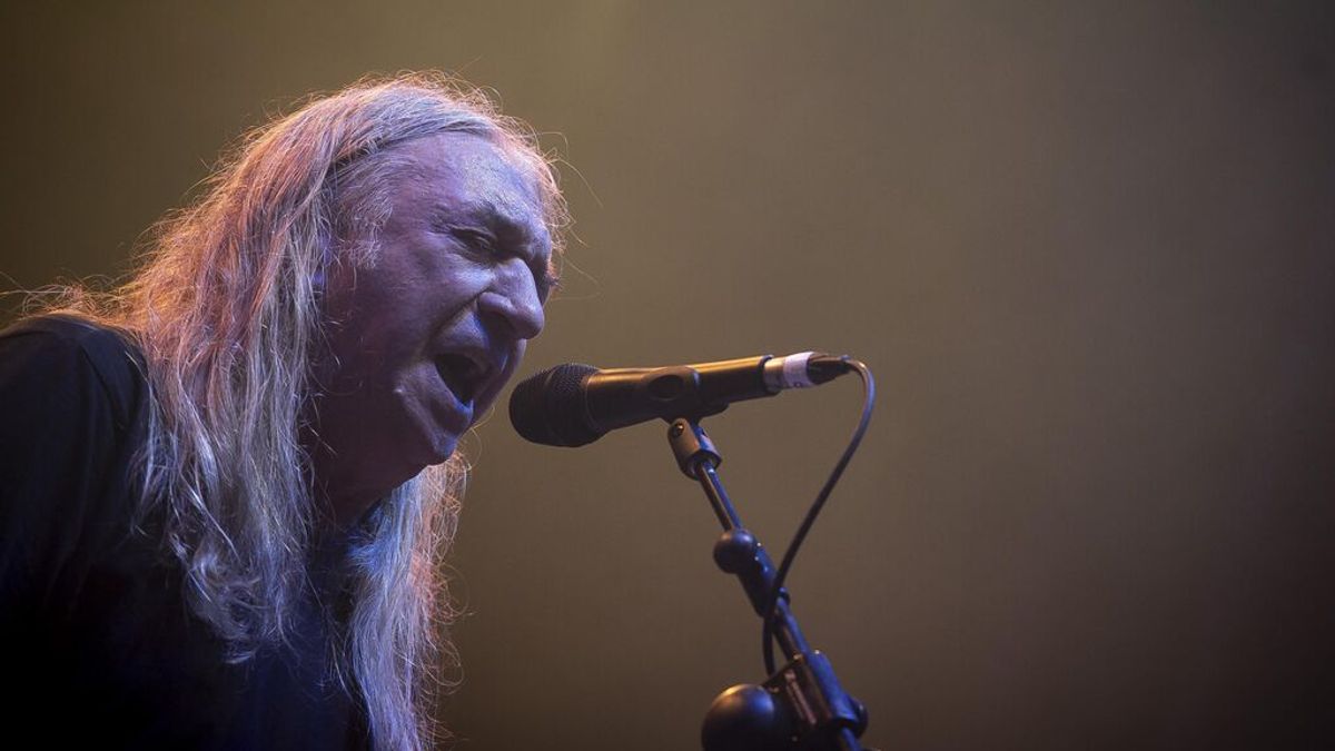Rosendo y El Drogas participan en el disco homenaje a Boni, el exguitarrista de Barricada Rosendo y El Drogas participan en el disco homenaje a Boni, el exguitarrista de Barricada