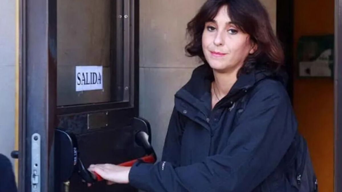 La Fiscalía de Granada pide que "no se tenga en cuenta" su demoledor informe en contra del indulto a Juana Rivas