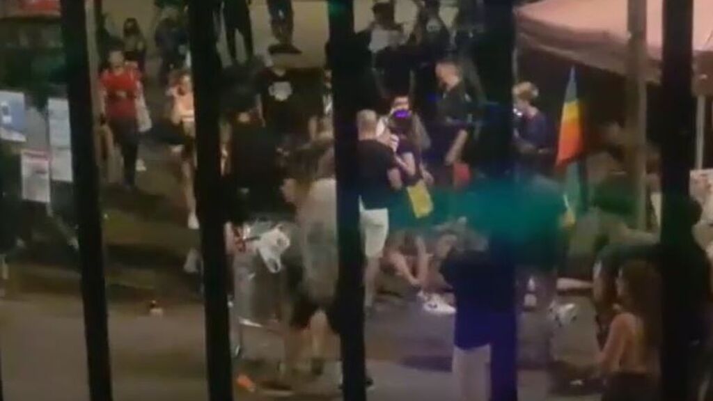 Brutal agresión a un joven durante la Fiesta Mayor de la localidad barcelonesa de Terrassa