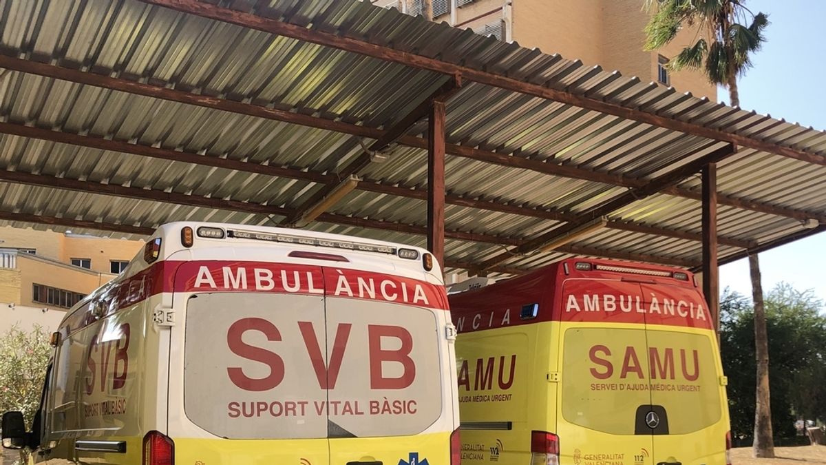 Sucesos.- Rescatado con síntomas de ahogamiento un niño de cuatro años en una piscina de Burjassot Sucesos.- Rescatado con síntomas de ahogamiento un niño de cuatro años en una piscina de Burjassot