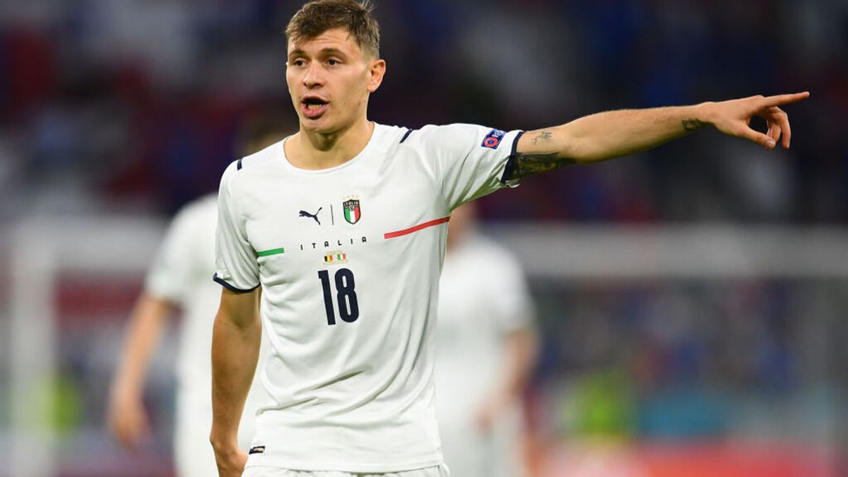Nicolò Barella, el italiano del 'tiki taka' que marca el ritmo de la 'Azzurra' Nicolò Barella, el italiano del 'tiki taka' que marca el ritmo de la 'Azzurra'