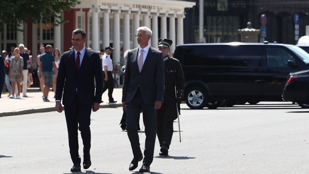 Pedro Sánchez, durante su visita a Letonia Pedro Sánchez, durante su visita a Letonia