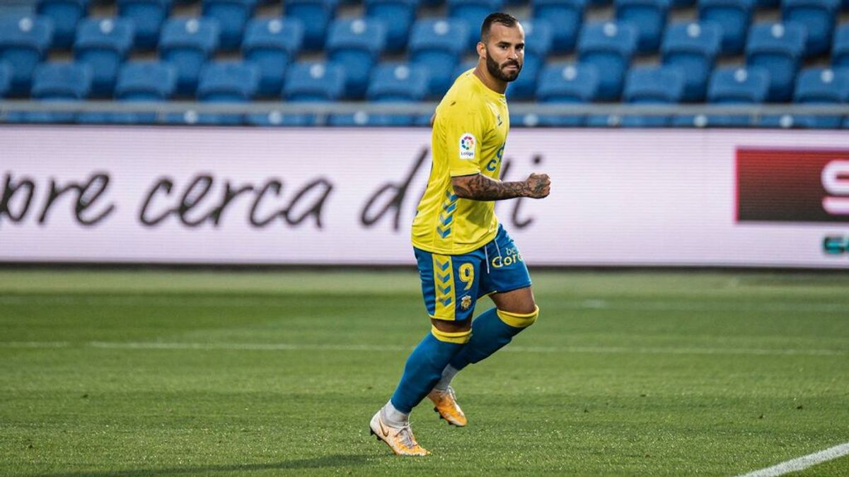 Jesé renovará con Las Palmas y se incorporará con el equipo la semana que viene: el delantero ha decido quedarse cerca de la familia Jesé renovará con Las Palmas y se incorporará con el equipo la semana que viene: el delantero ha decido quedarse cerca de la familia