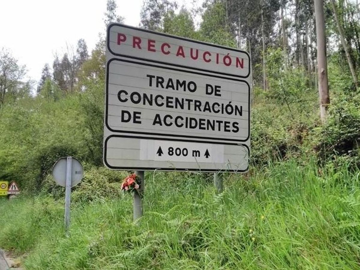 Los secretos que encierra la baliza V16 que la DGT hará obligatoria en 2026 y su sistema de geolocalización anónima 4 Motor16 Punto negro trafico