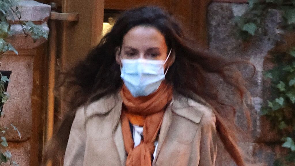 Telma Ortiz ya luce tripa premamá: el paseo por las calles de Madrid con Robert Gavin, padre del segundo hijo que espera