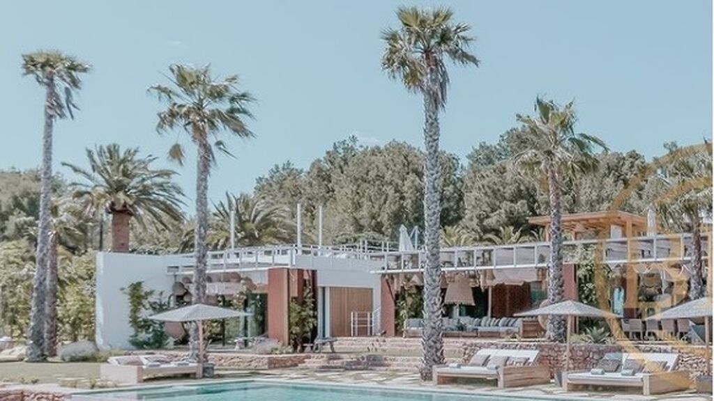 Cómo alquilar mansiones en Ibiza con Bitcoin