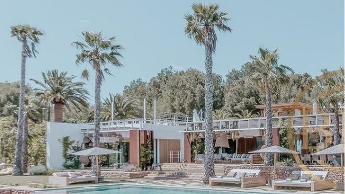 Cómo alquilar mansiones en Ibiza con Bitcoin