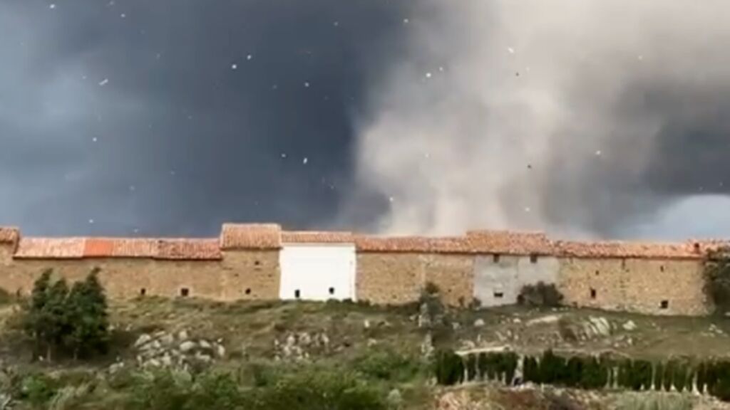 Las imágenes del tornado de Castellón y sus efectos devastadores
