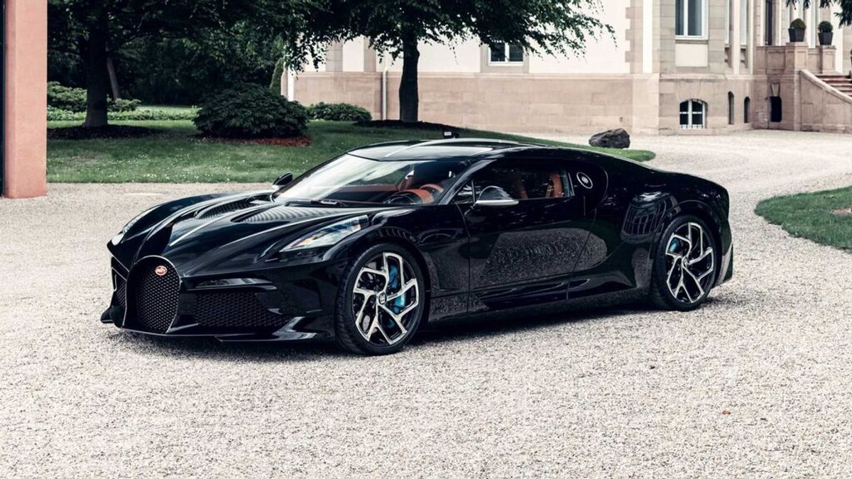 Así es el Bugatti La Voiture Noire de 11 millones de euros.
