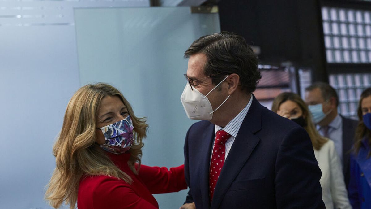 Trabajo responde a las críticas de la patronal: "Vamos a la negociación de la reforma laboral sin líneas rojas" Trabajo responde a las críticas de la patronal: "Vamos a la negociación de la reforma laboral sin líneas rojas"