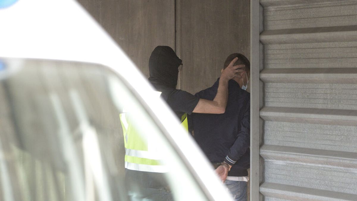 "Asustados y muy perdidos", así han sido las primeras horas de los tres encarcelados por el asesinato de Samuel "Asustados y muy perdidos", así han sido las primeras horas de los tres encarcelados por el asesinato de Samuel