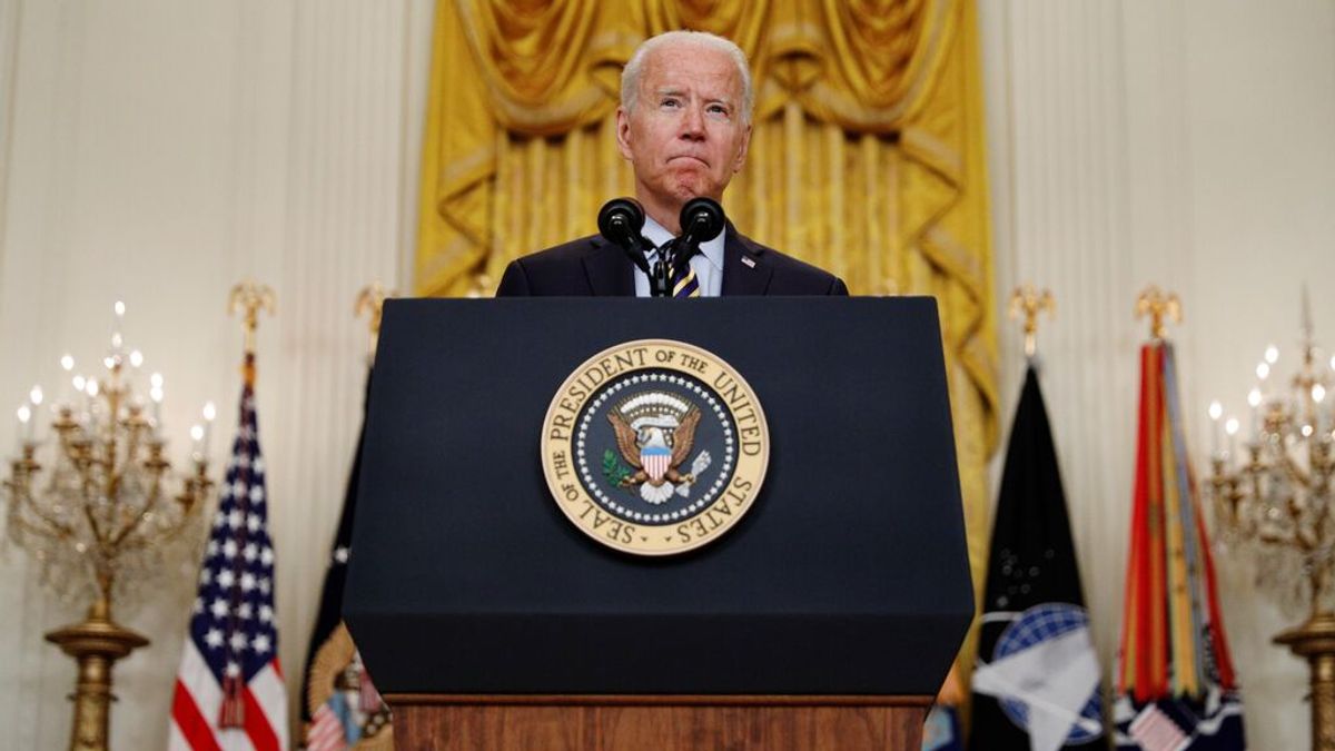 Biden defiende su salida de Afganistán a pesar del avance de los talibanes