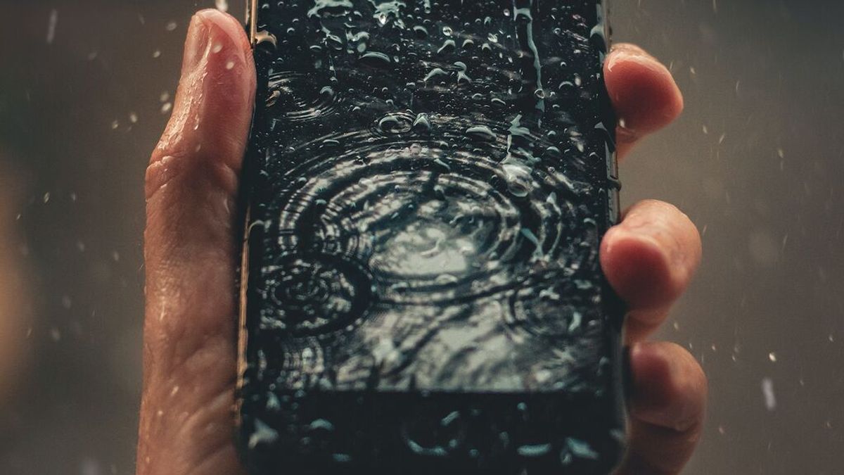 Crean una app que comprueba si la resistencia al agua de un teléfono sigue funcionando Crean una app que comprueba si la resistencia al agua de un teléfono sigue funcionando