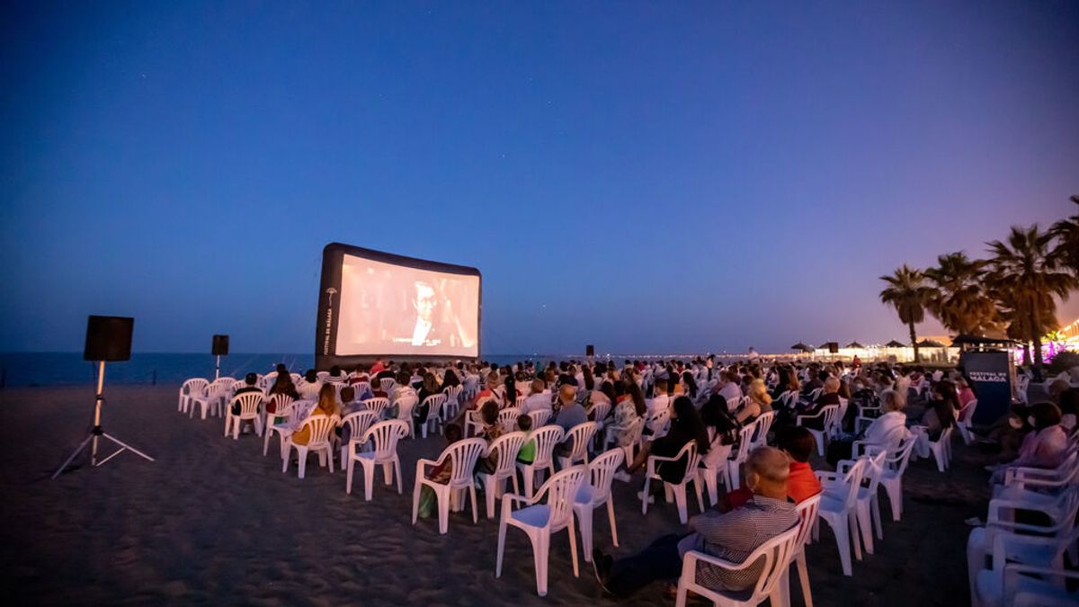 cine_playa_misericordia cine_playa_misericordia
