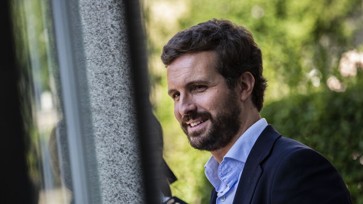 El PP pide a Sánchez que dimita y convoque elecciones: "El problema es Sánchez, el que se tiene que ir es él" El PP pide a Sánchez que dimita y convoque elecciones: "El problema es Sánchez, el que se tiene que ir es él"