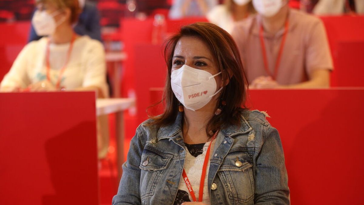 Adriana Lastra pilotará el PSOE hasta el congreso de octubre Adriana Lastra pilotará el PSOE hasta el congreso de octubre