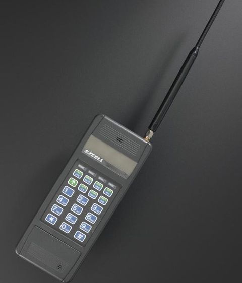 Estos son los teléfonos móviles antiguos que puedes vender hasta por 4.000  euros