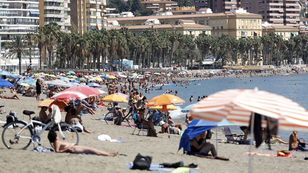 El terral vuelve a Málaga este lunes y podrá dejar temperaturas de hasta 42 grados El terral vuelve a Málaga este lunes y podrá dejar temperaturas de hasta 42 grados