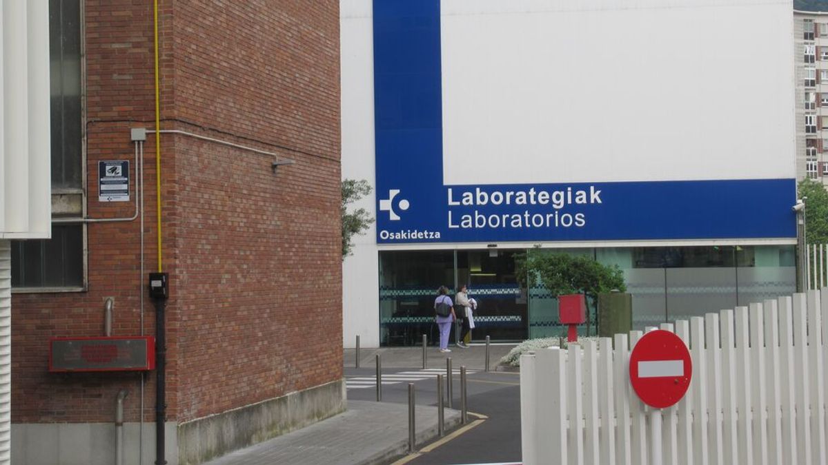 Una menor de 14 años, entre los pacientes ingresados en UCI en Euskadi Una menor de 14 años, entre los pacientes ingresados en UCI en Euskadi
