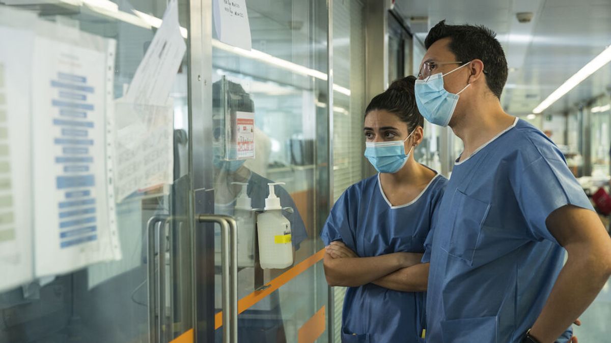 Los jóvenes casi duplican sus hospitalizaciones por covid y ya representan uno de cada cinco ingresos Los jóvenes casi duplican sus hospitalizaciones por covid y ya representan uno de cada cinco ingresos