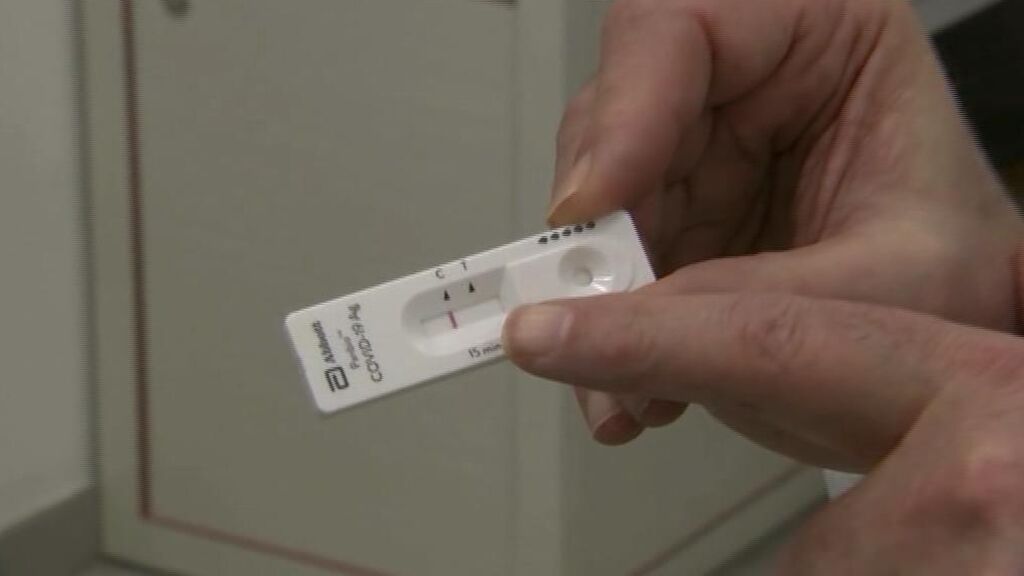 Darias aprueba la venta de test de autodiagnóstico en las farmacias