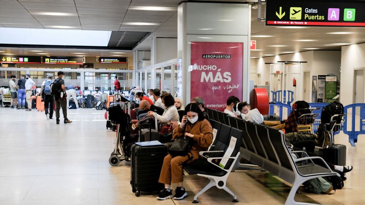El sector turístico cerrará el año con 81.973 millones de euros de actividad, un 47% menos que en 2019 El sector turístico cerrará el año con 81.973 millones de euros de actividad, un 47% menos que en 2019