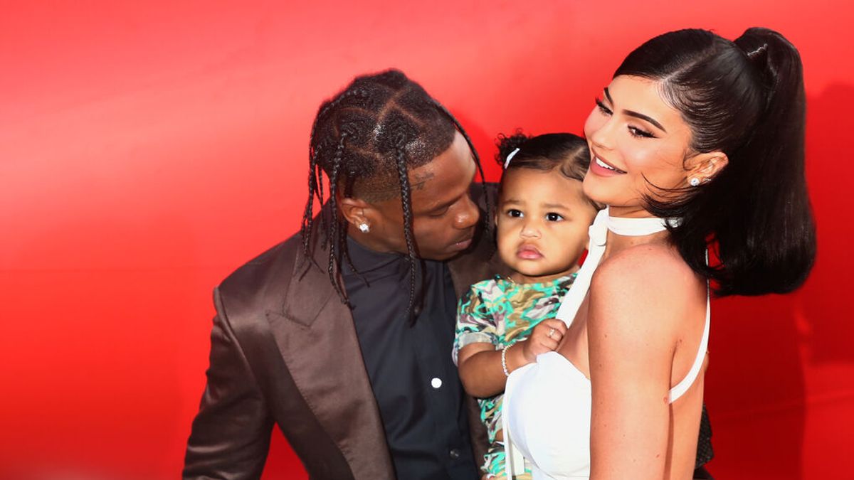 Kylie Jenner ampliará sus negocios de cosmética con una marca inspirada en su hija Stormi Kylie Jenner ampliará sus negocios de cosmética con una marca inspirada en su hija Stormi