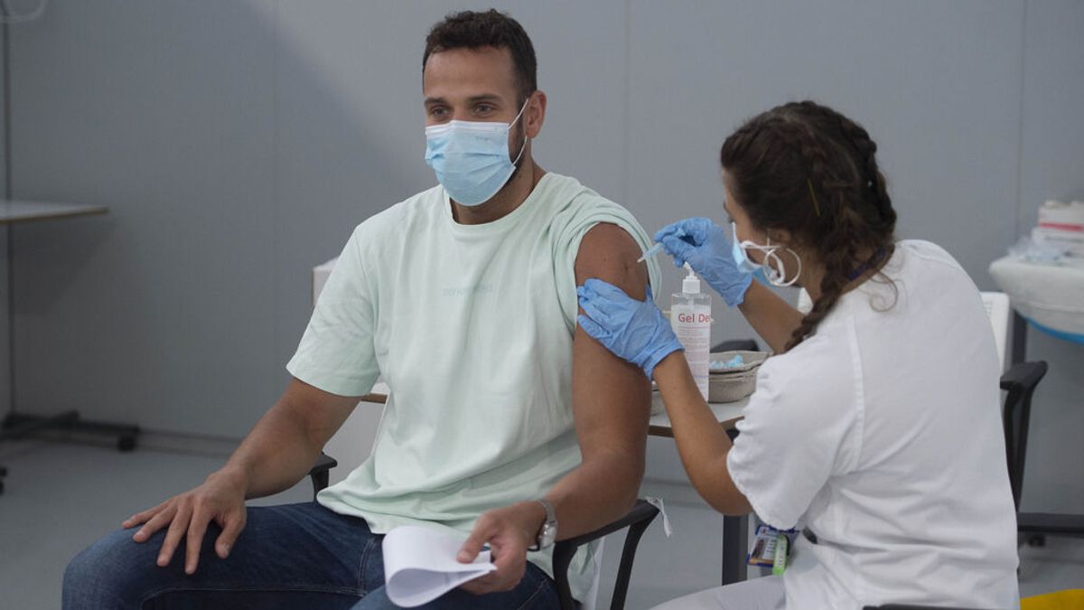 España alcanza el 60% de población vacunada con al menos una dosis España alcanza el 60% de población vacunada con al menos una dosis