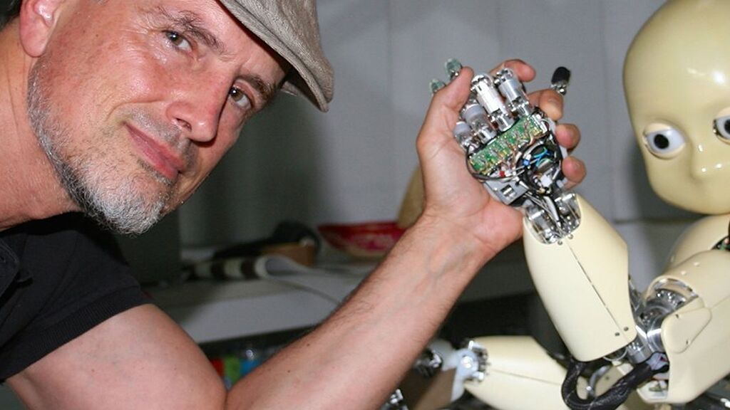 Quién es Jürgen Schmidhuber, el 'padre' de Alexa y Siri