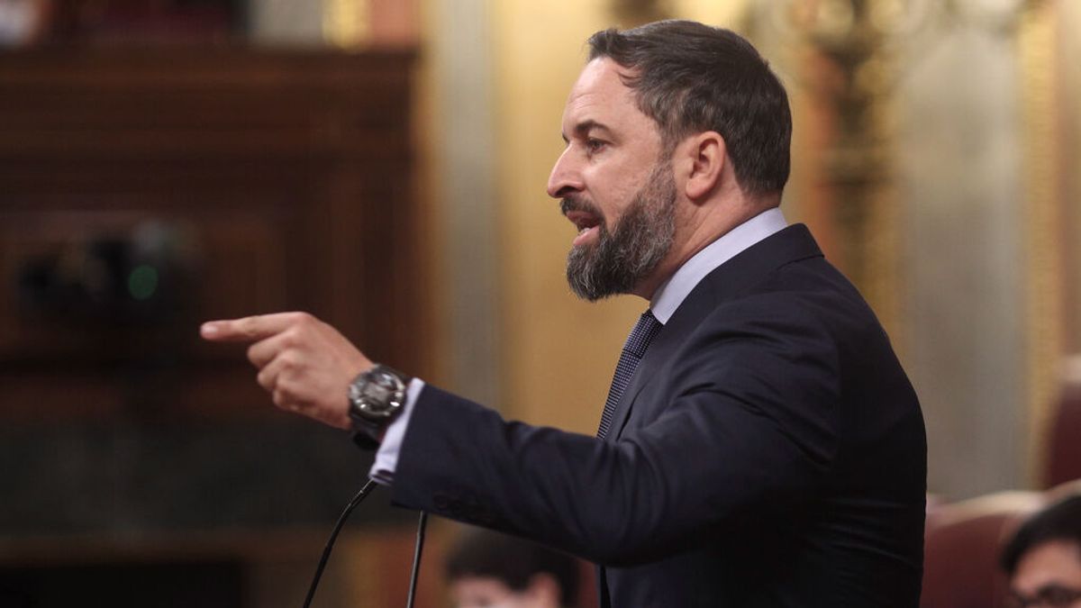Las clases no presenciales y las limitaciones al culto, lo que Vox no ha conseguido tumbar en el TC Las clases no presenciales y las limitaciones al culto, lo que Vox no ha conseguido tumbar en el TC
