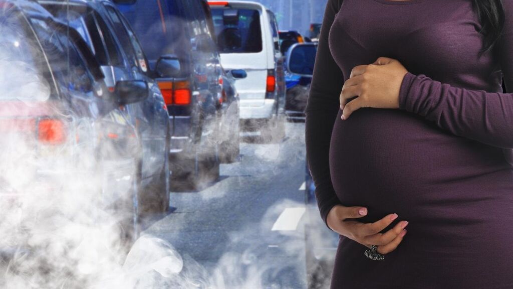 EuropaPress_2570347_mujer_embarazada_contaminacion_coches